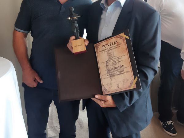 Nikoli Pemperu nagrada “Milan Neralić” za izniman doprinos razvoju sporta na lokalnoj razini Nikoli Pemperu nagrada “Milan Neralić” za izniman doprinos razvoju sporta na lokalnoj razini