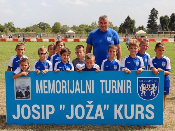 10. MEMORIJAL „JOSIP JOŽA KURS“ – DVA DANA NOGOMETA, ZAJEDNIŠTVA I HUMANOSTI 10. MEMORIJAL „JOSIP JOŽA KURS“ – DVA DANA NOGOMETA, ZAJEDNIŠTVA I HUMANOSTI