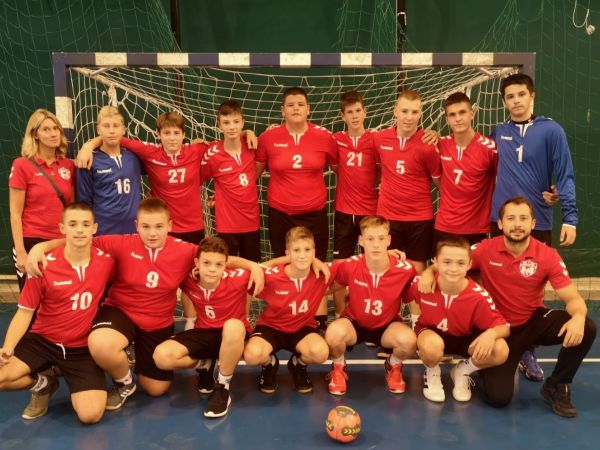 RUKOMETAŠI GOSPIĆA (U15) UVELIČALI MEMORIJAL „BARBA RATKO“