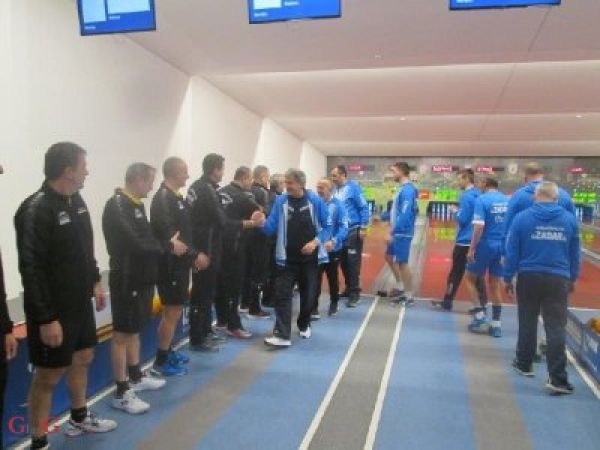 Kuglački klub Velebit iz Otočca nadmoćno pobijedio goste iz Zadra